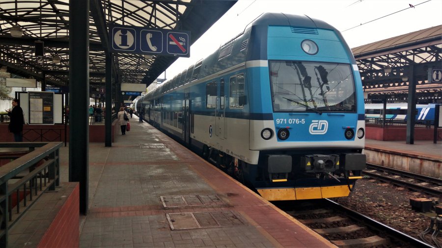 971 076-5